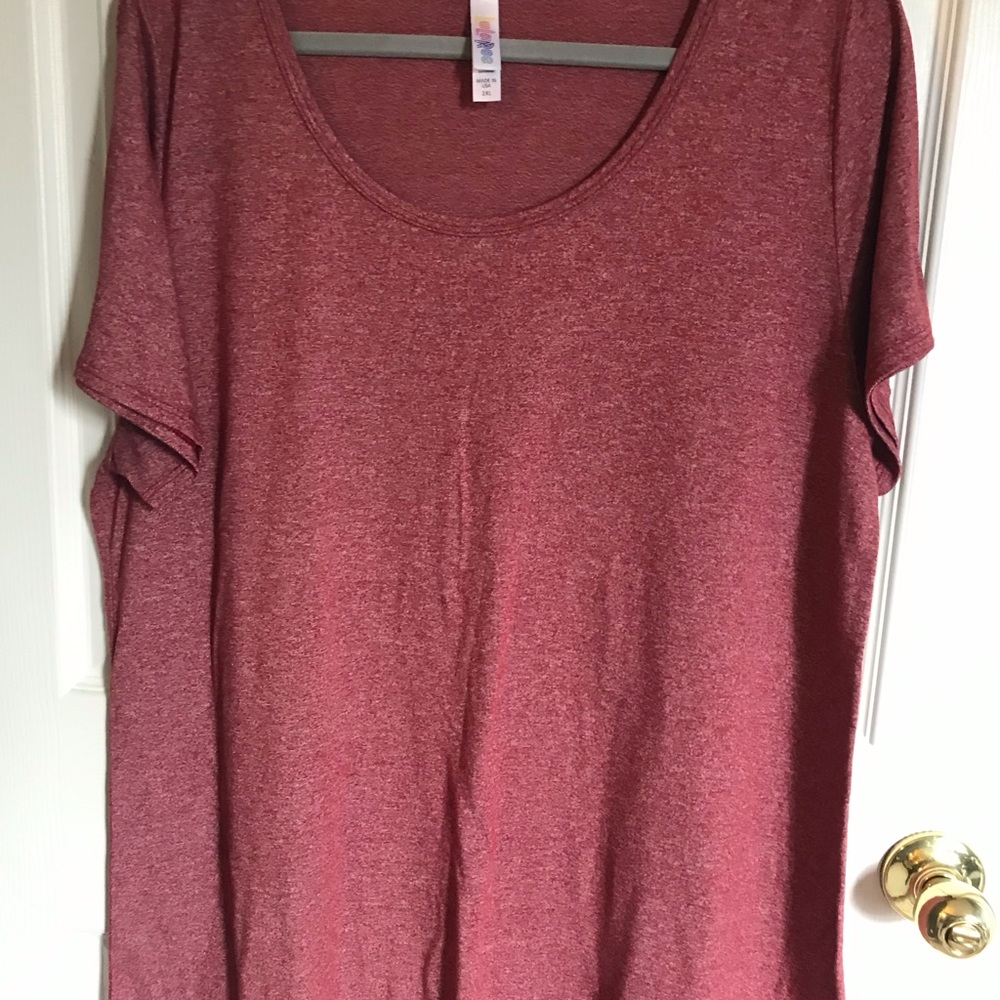 Lularoe perfect tee 2x. Dusty red.